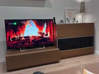 Mueble TV madera y cristal