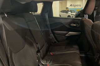 Jeep Cherokee   2.2 CRD 185 Longitude Auto 4x4 AD I