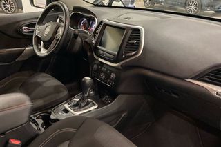 Jeep Cherokee   2.2 CRD 185 Longitude Auto 4x4 AD I