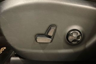 Jeep Cherokee   2.2 CRD 185 Longitude Auto 4x4 AD I