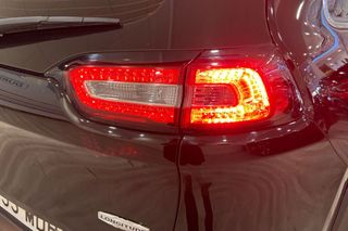 Jeep Cherokee   2.2 CRD 185 Longitude Auto 4x4 AD I