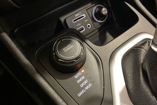 Jeep Cherokee   2.2 CRD 185 Longitude Auto 4x4 AD I