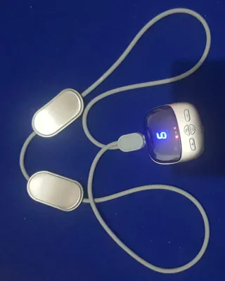 Masajeador Cuello Portátil Mini Inteligente