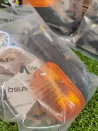 JUEGO 4 INTERMITENTES DERBI VARIANT