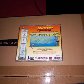 Lot de quatre jocs de PC CD-ROM.