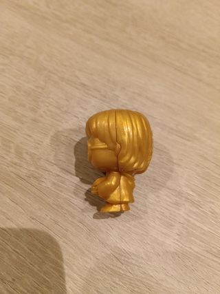 Funko Pop Dorado VT401 Kinder Edición Limitada