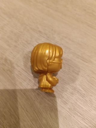Funko Pop Dorado VT401 Kinder Edición Limitada