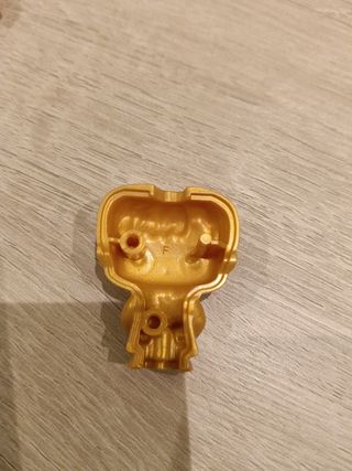 Funko Pop Dorado VT401 Kinder Edición Limitada