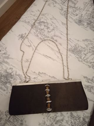 Vestido de fiesta, zapatos y bolso