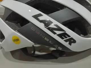 Casco Lazer Genesis Superlight