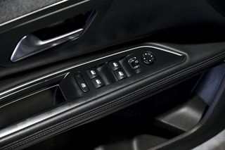 Peugeot 5008   Allure 1.5L BlueHDi 96kW 130CV SS