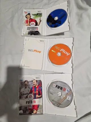 Lote 3 juegos Wii: FIFA 11, Wii Play, Tiger Woods