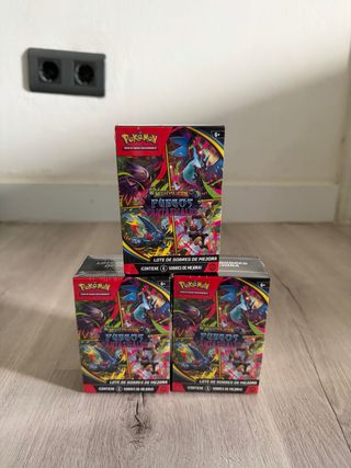 Cajas Pokémon Fuego Fantasmales