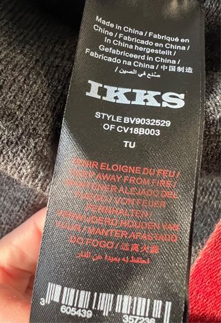 NUEVO IKKS Conjunto Gorro y Bufanda Calavera