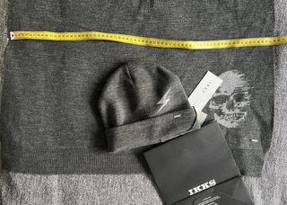 NUEVO IKKS Conjunto Gorro y Bufanda Calavera