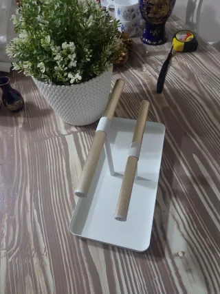 Expositor Pulseras y Relojes Dorado y Blanco