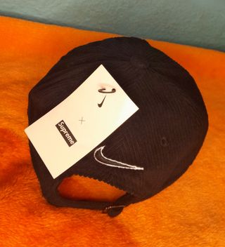 Gorra Supreme x Nike Pana Negra Nueva con etiqueta