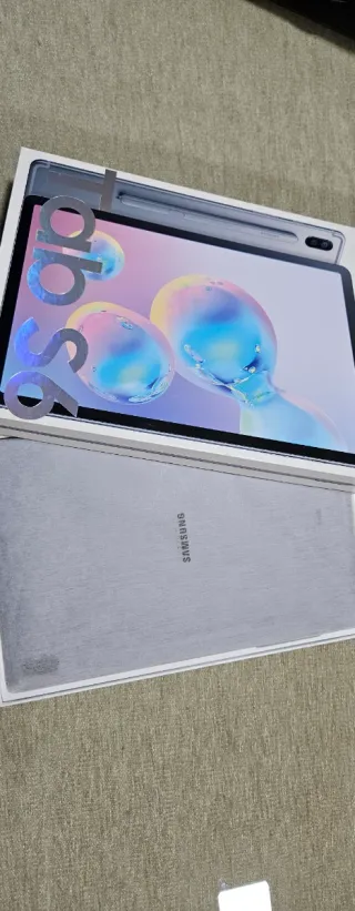 Samsung Galaxy Tab S6 (gama alta)