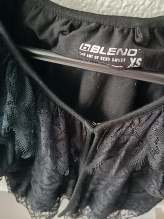 Chaleco negro encaje