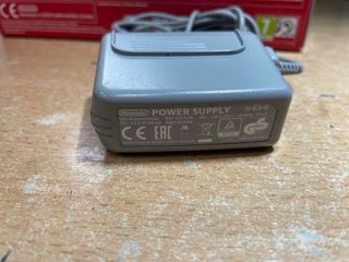 Nintendo 2DS Special Edition Super Mario Bros. 2