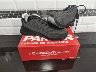 Zapatos de seguridad Panter grises .