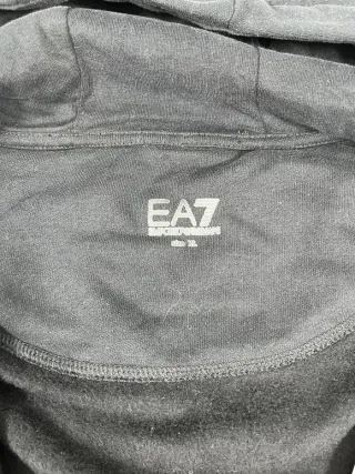 Chaqueta Emporio Armani Negra con Logo