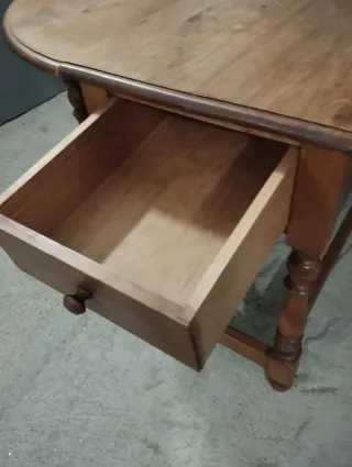 Mesa extensible madera maciza antigua