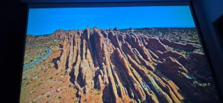 Proyector Magcubic HY450 sistema Android.