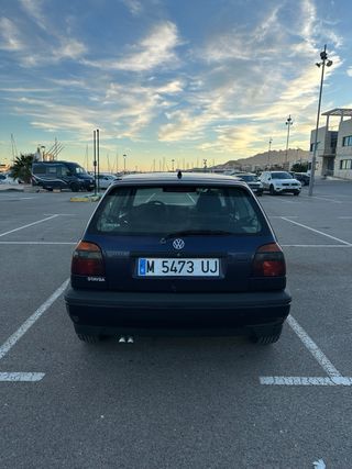 Volkswagen Golf GT TDI 110cv | Único propietario