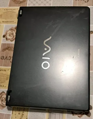 Sony VAIO 18.4 Full HD | Blu-ray | Para Piezas