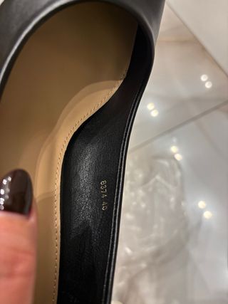 décolleté rossa e decollete ‘ nera entrambe 25 eur