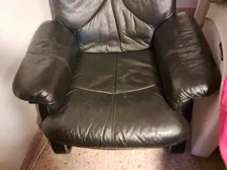 Sillón individual de piel negro