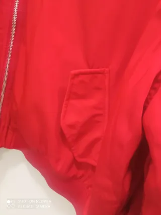 Bomber acolchada roja