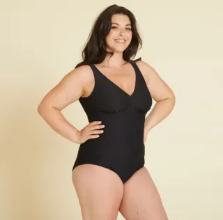 Bañador negro sin usar, talla 48