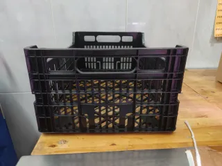 Caja Plástico Fruta Fuertes