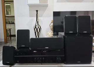 Altavoces Yamaha 5 altavoces i 1 subufer