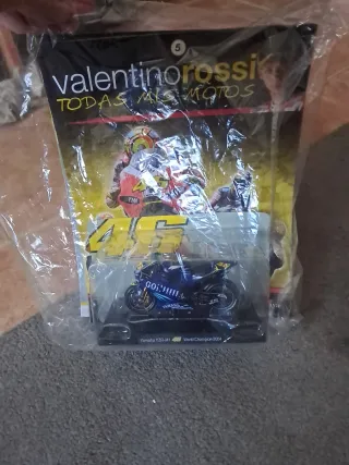 Lote 10 motos maqueta escala 1/18