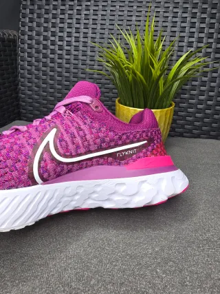 Nike React Infinity Run FK3 Flyknit Running
