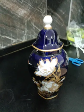 Jarrón de porcelana china azul y blanco