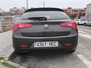 Alfa Romeo Giulietta 2011