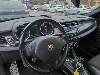 Alfa Romeo Giulietta 2011