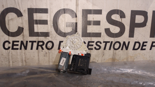 MOTOR ELEVALUNAS DELANTERO IZQUIERDO SEAT LEO