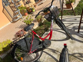 Bici donna rossa tutto funzionante