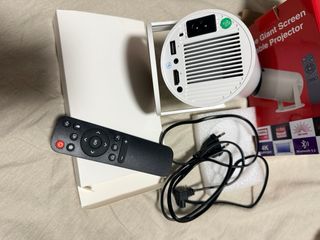 Proyector Portátil Home Giant Screen