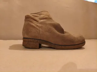 Stivaletti donna scamosciati marroni