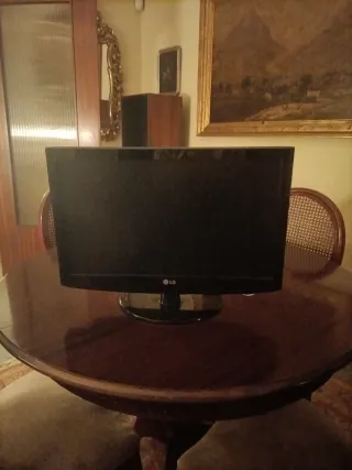 LG Monitor Negro