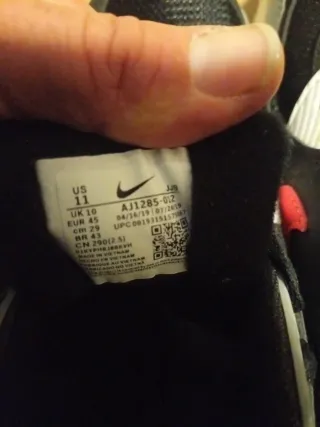 Zapatillas Nike Air Max Negras y Rojas