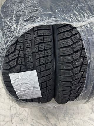 Neumáticos Hankook 235/60R16 100H Invierno