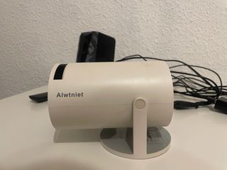 Proyector y 2 Altavoces