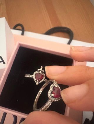 Anillos Pandora Corazón Rojo y Plata
